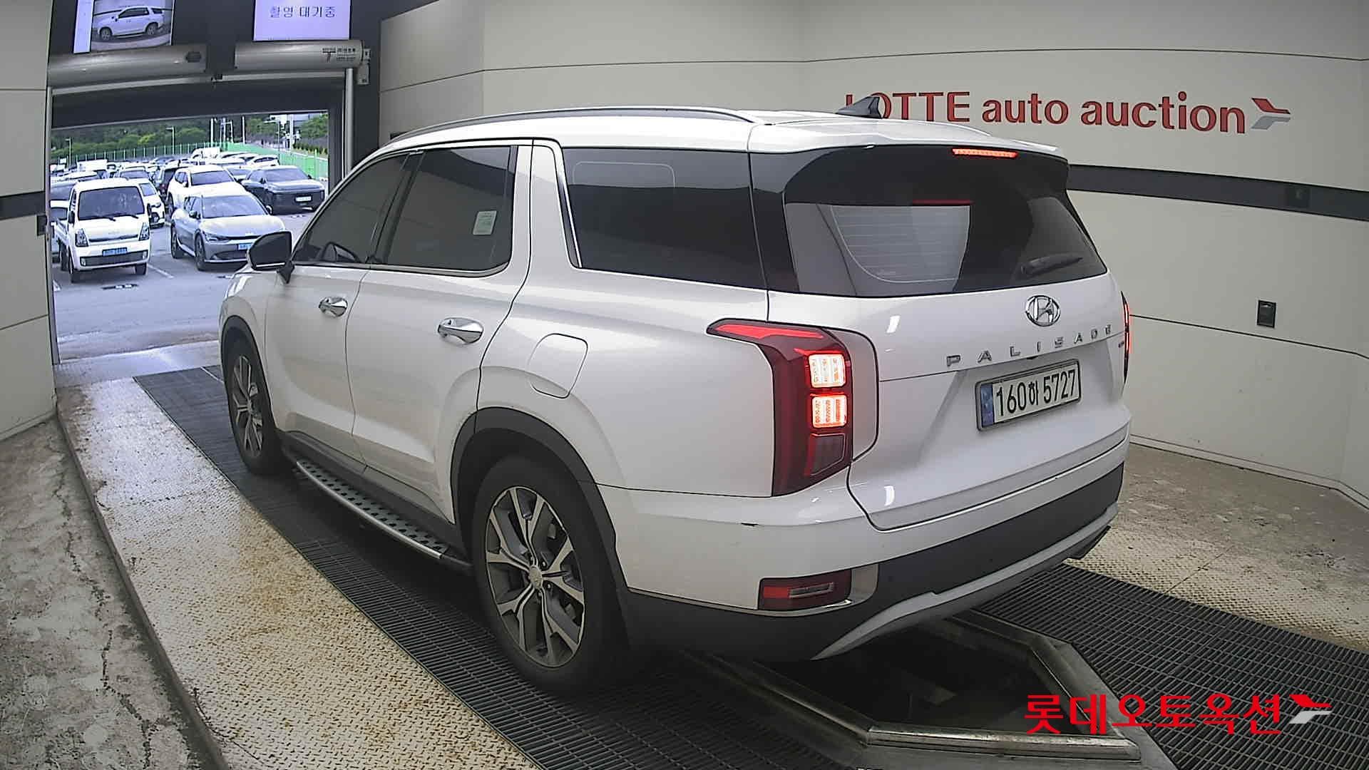 Hyundai - Palisade | (G) 3.8 Exclusive 2WD 7 10