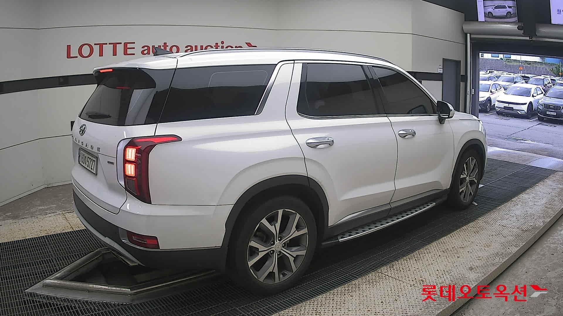 Hyundai - Palisade | (G) 3.8 Exclusive 2WD 7 14