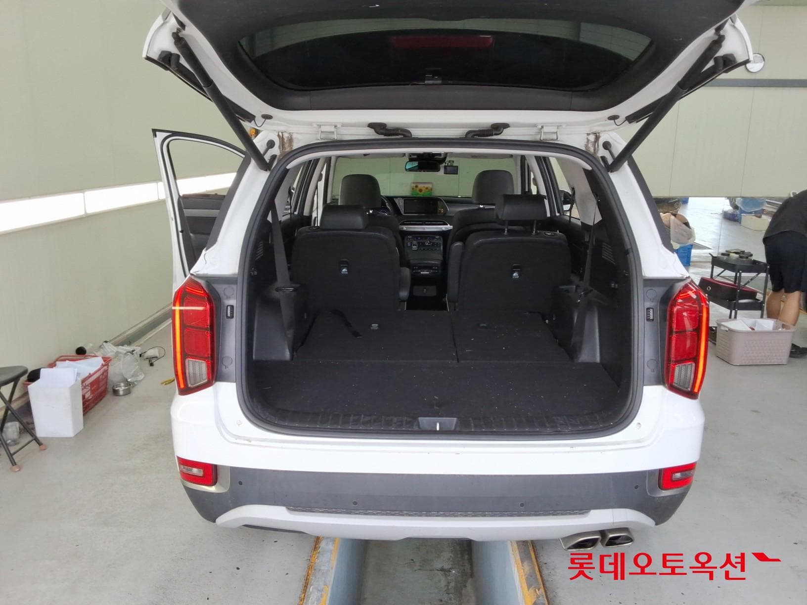 Hyundai - Palisade | (G) 3.8 Exclusive 2WD 7 36
