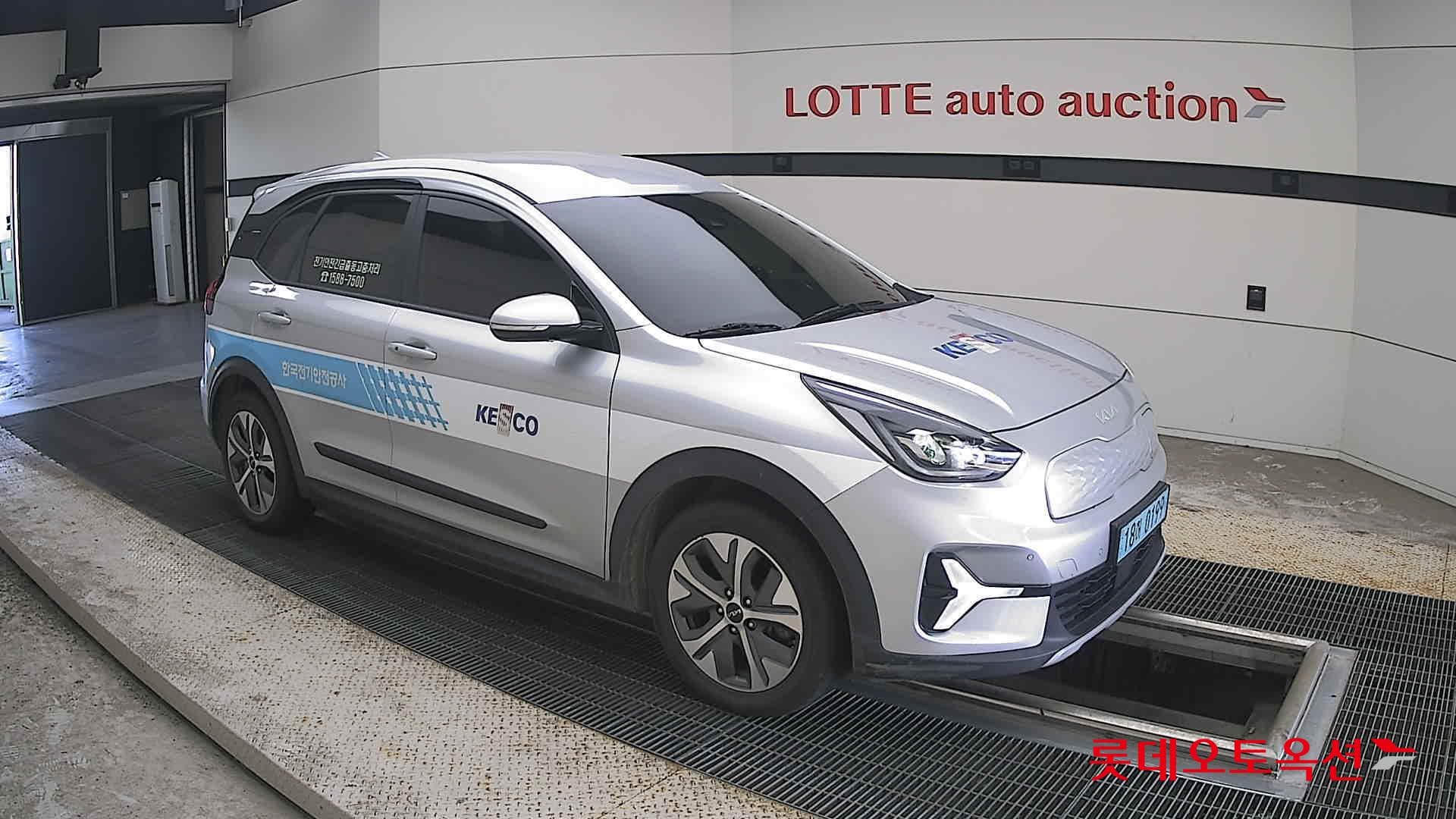 Kia - Niro | PLUS (E) 18