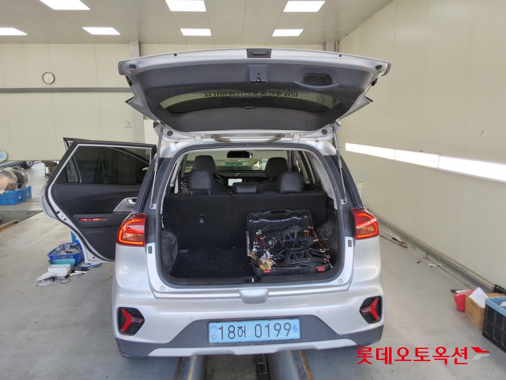 Kia - Niro | PLUS (E) 37