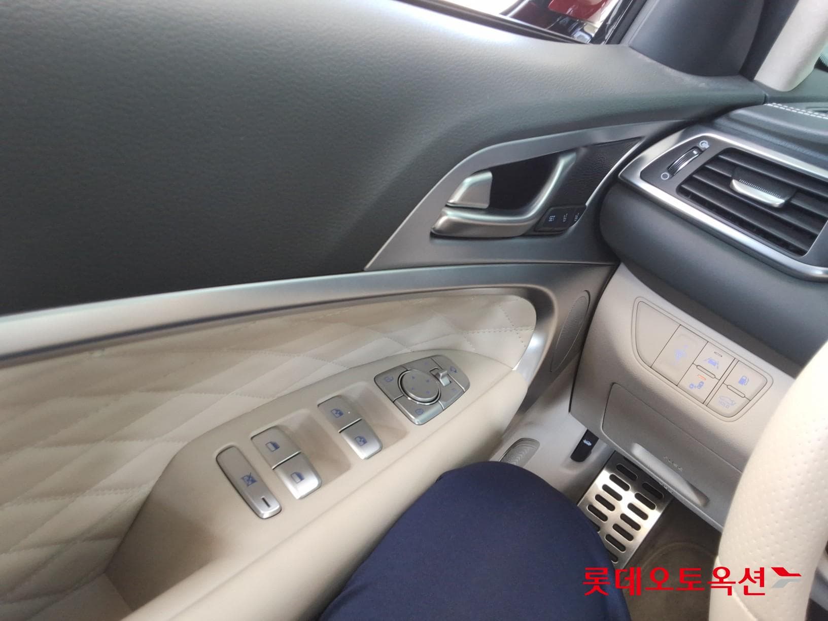 جينيسيس - G70 | (G) 3.3 T SPORT PRESTIGE 28
