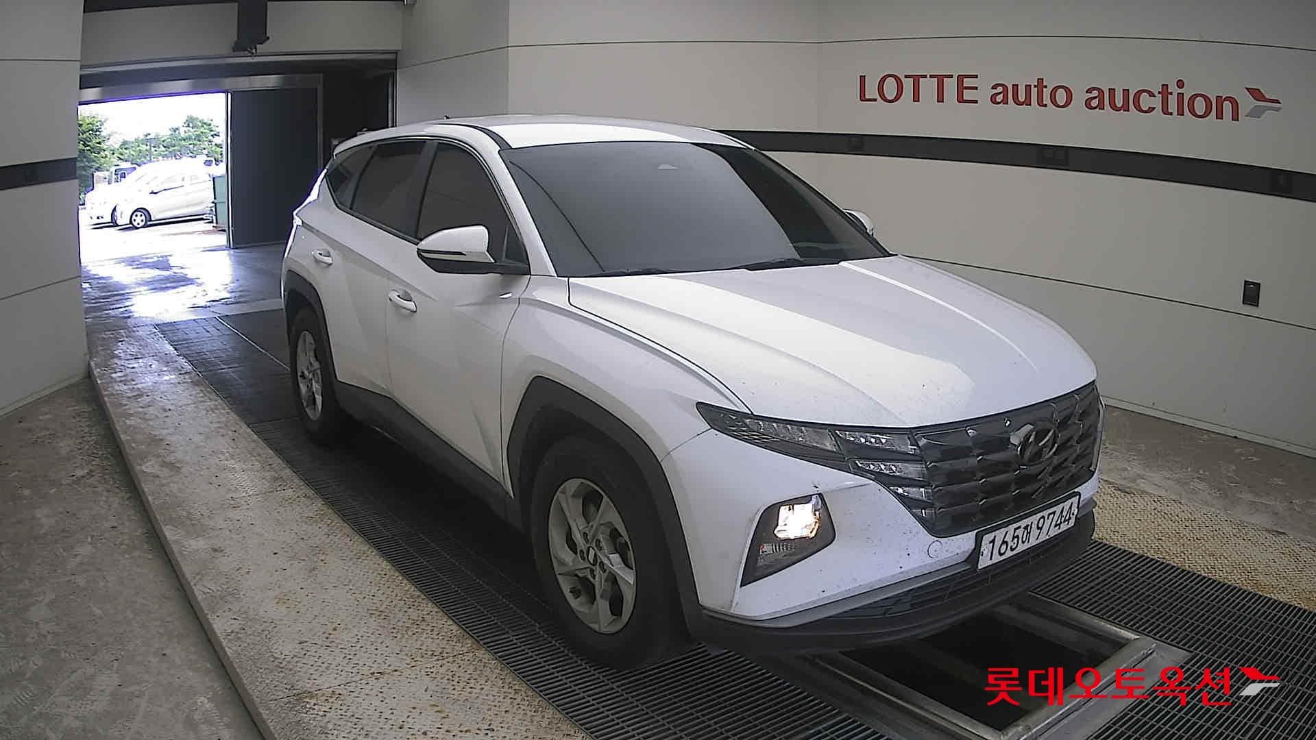 هيونداي - توسان | THE ALL NEW (D) 2.0 Modern 2WD 19