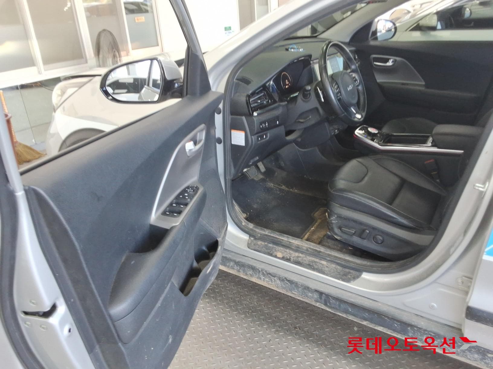 Kia - Niro | PLUS (E) 36