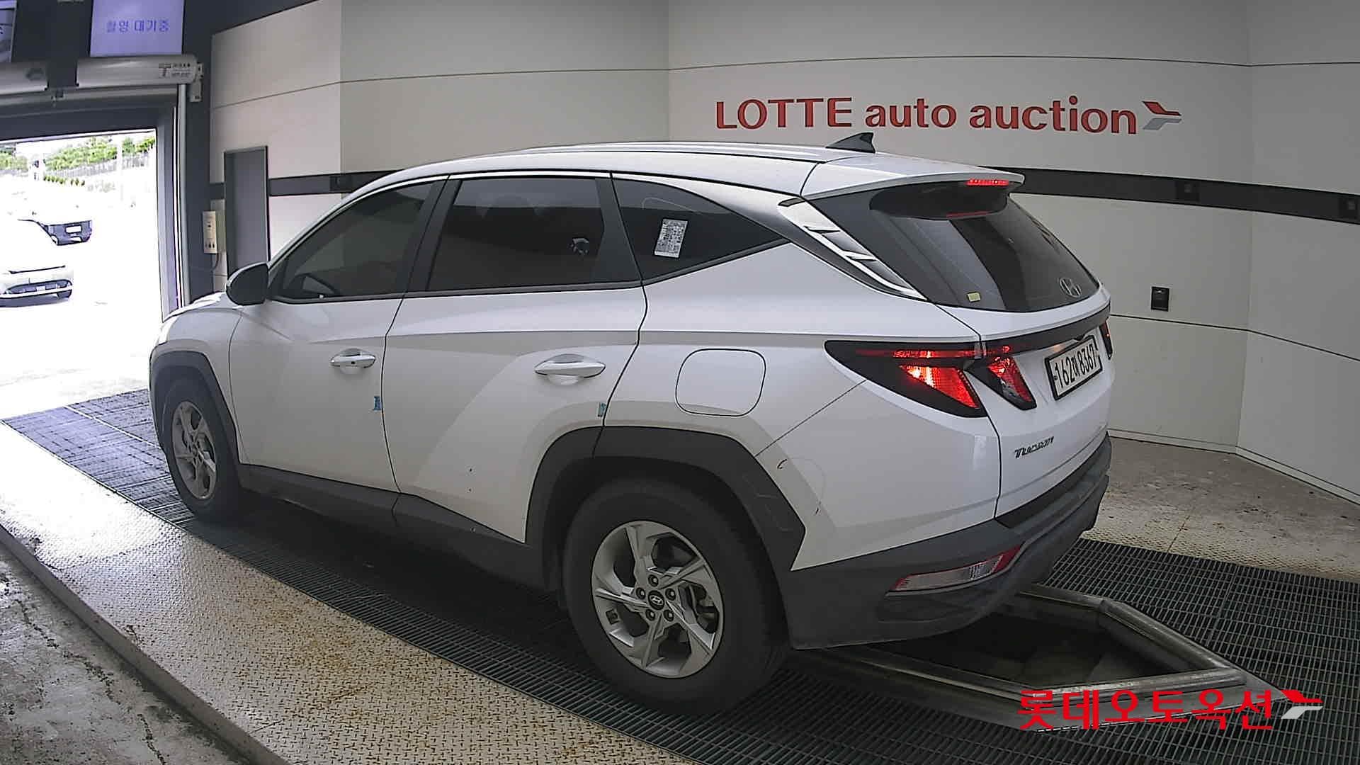 Hyundai - Tucson | THE ALL NEW (D) 2.0 Modern 2WD 8