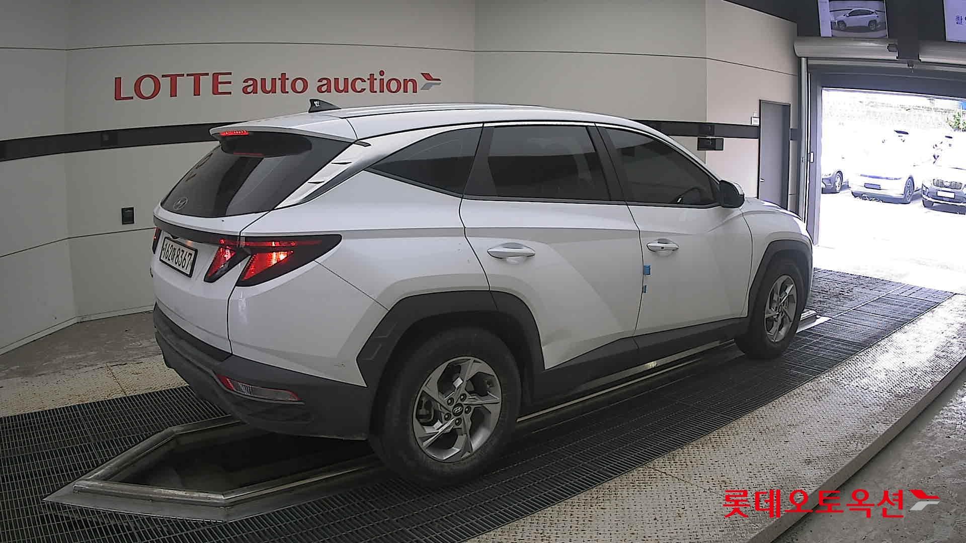 Hyundai - Tucson | THE ALL NEW (D) 2.0 Modern 2WD 14
