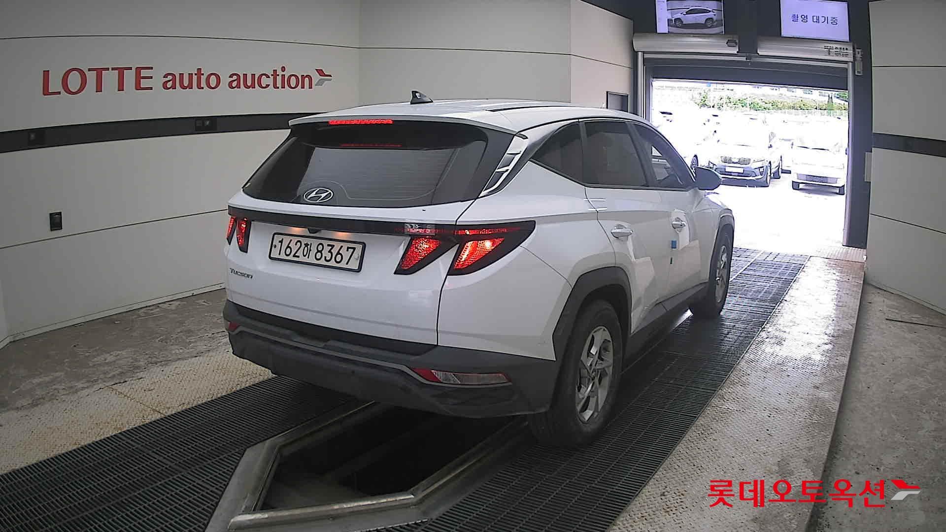 Hyundai - Tucson | THE ALL NEW (D) 2.0 Modern 2WD 13