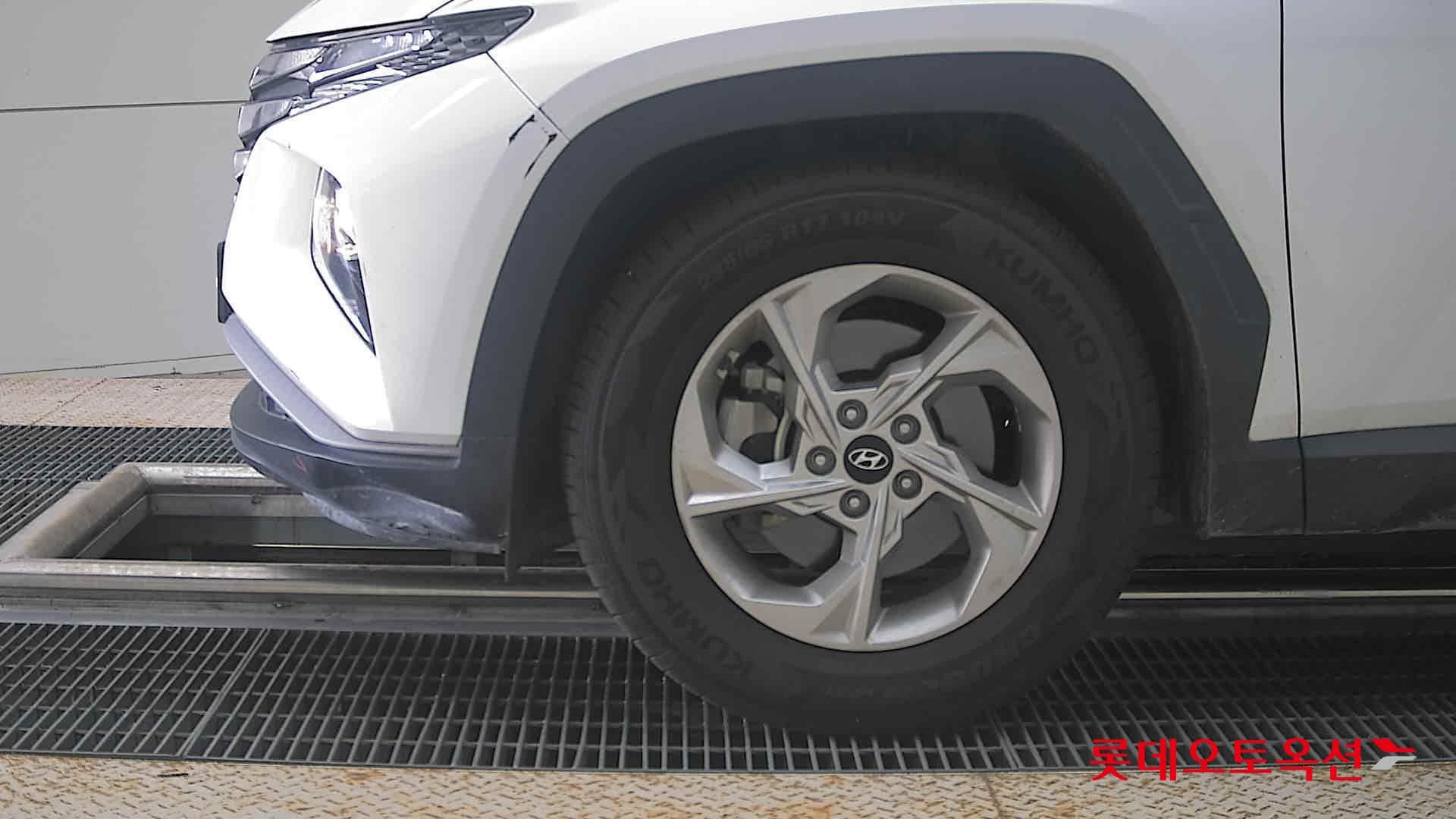 Hyundai - Tucson | THE ALL NEW (D) 2.0 Modern 2WD 21