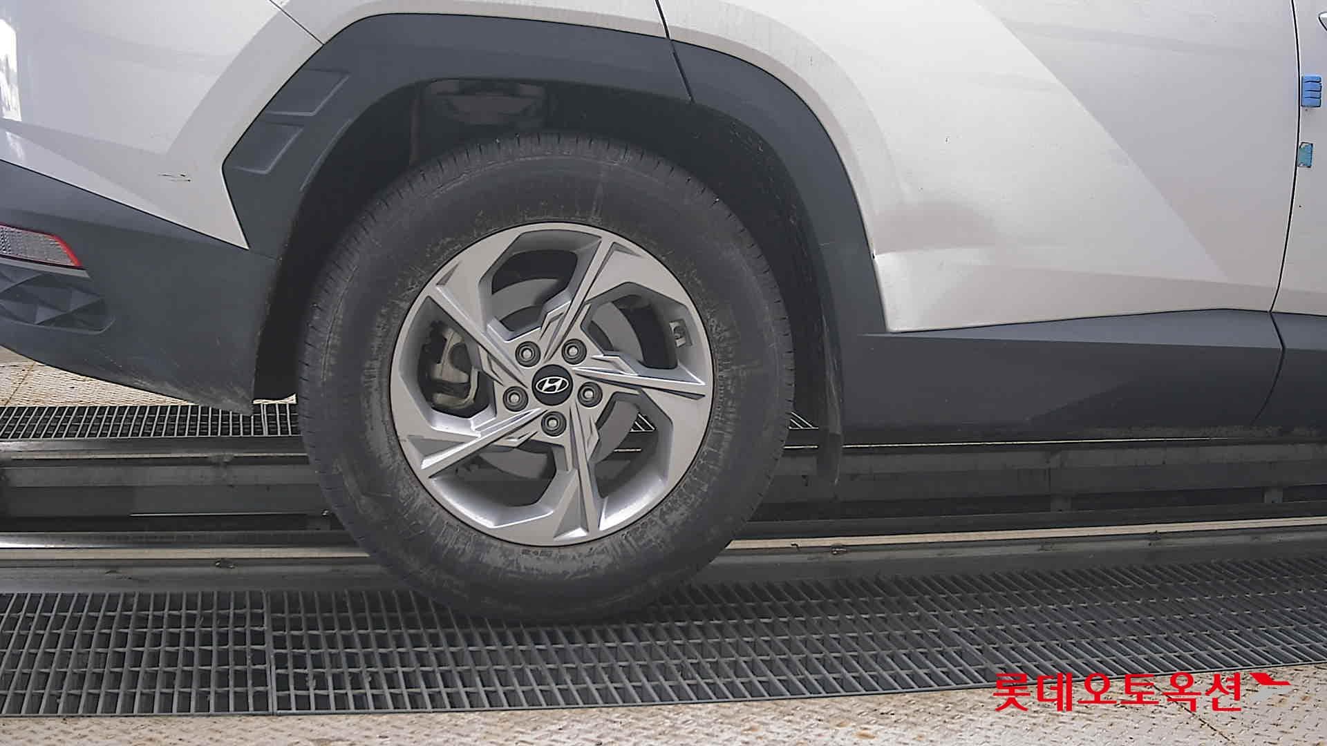 Hyundai - Tucson | THE ALL NEW (D) 2.0 Modern 2WD 24