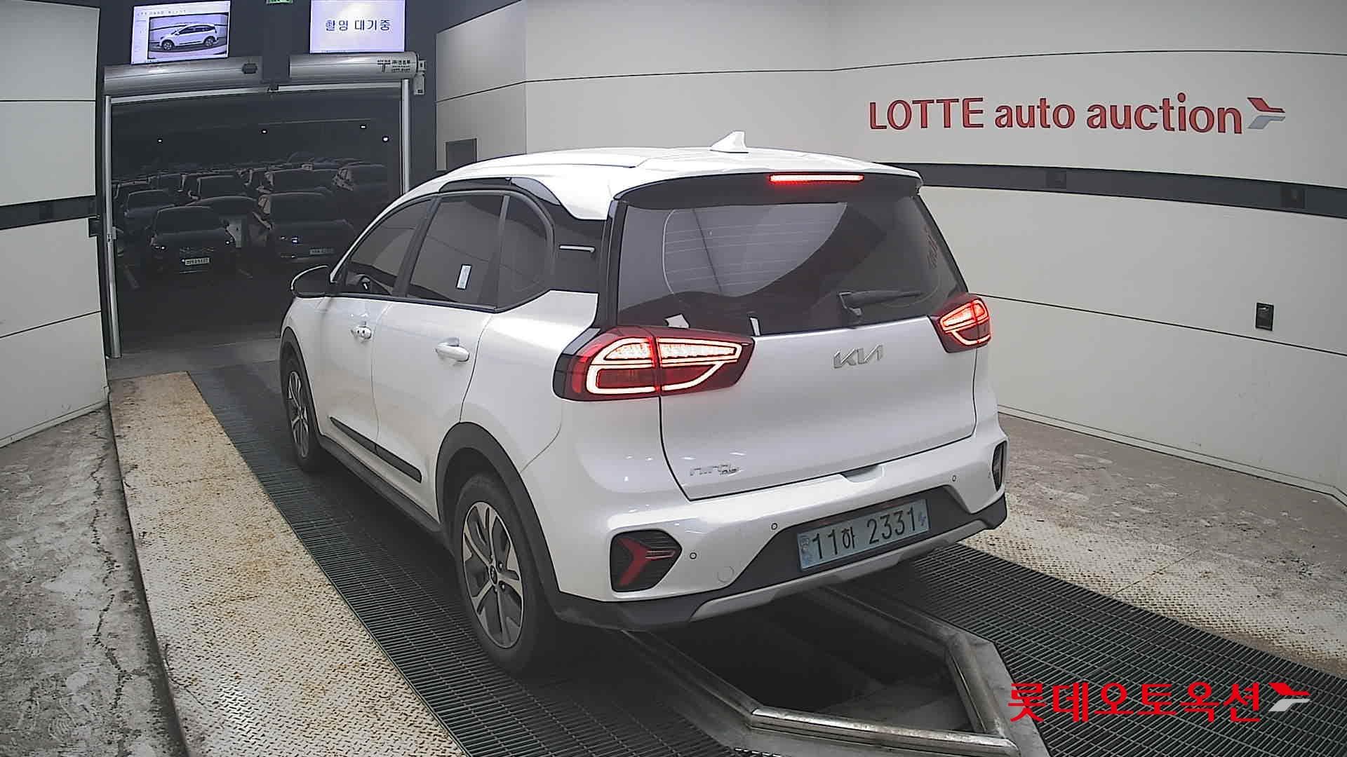 Kia - Ниро | PLUS (E) 9