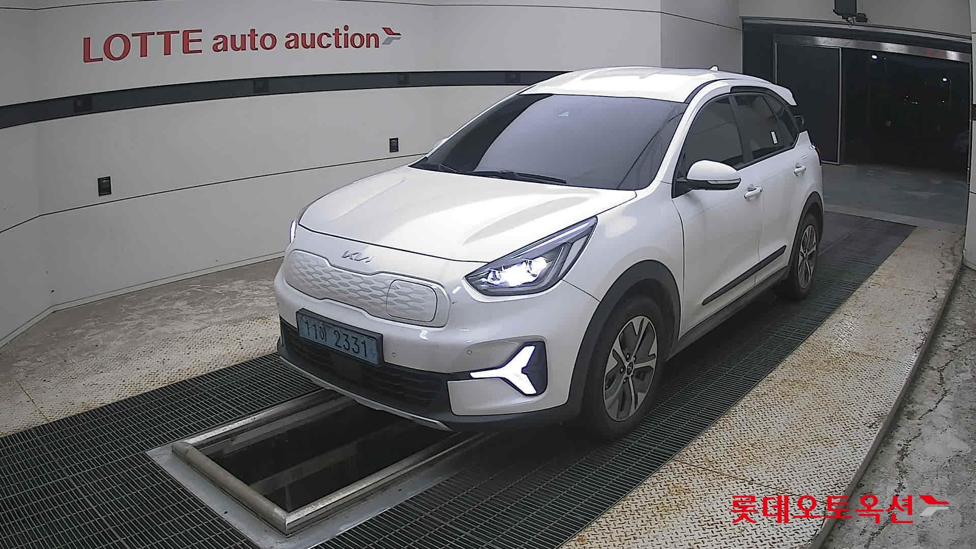 Kia - Ниро | PLUS (E) 3