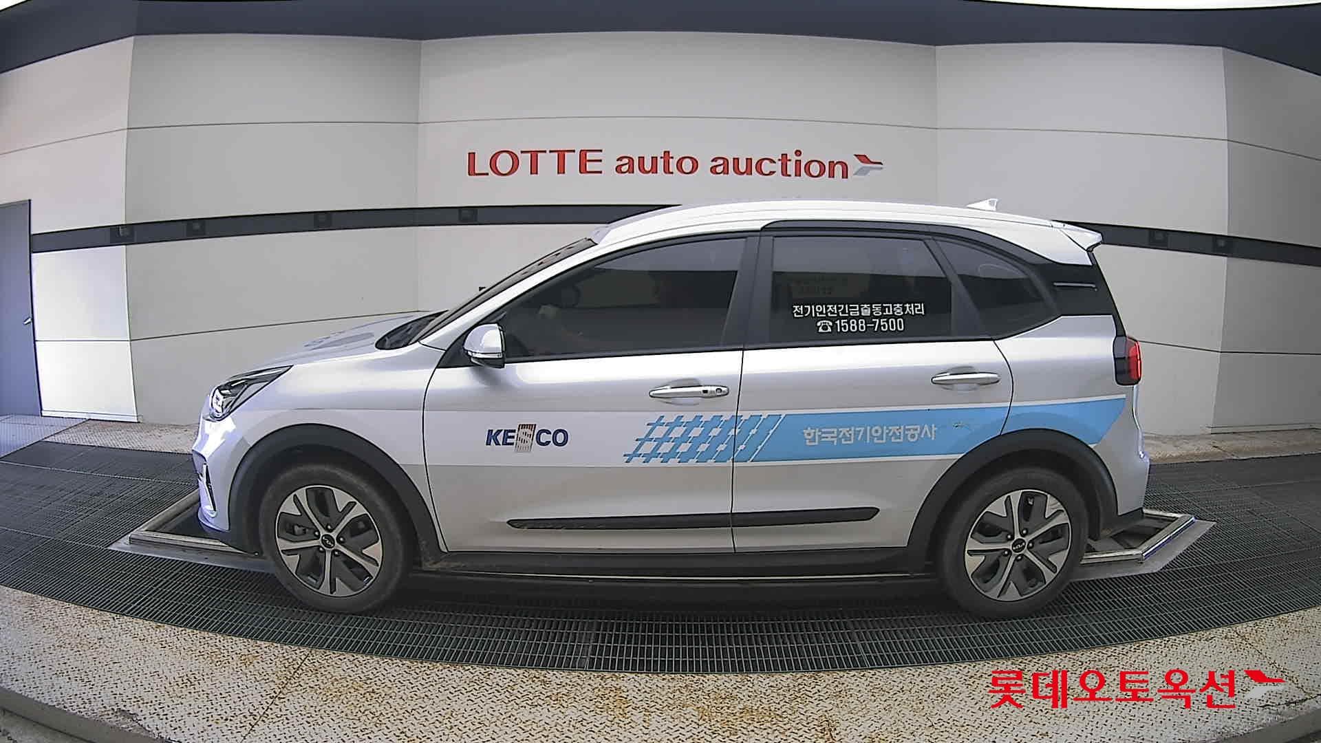 Kia - Ниро | PLUS (E) 6