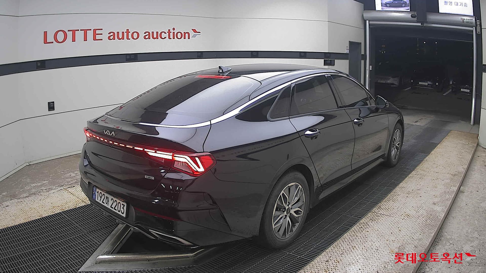 Kia - K5 | INTERACTIVE (H) 2.0 Noblesse 12