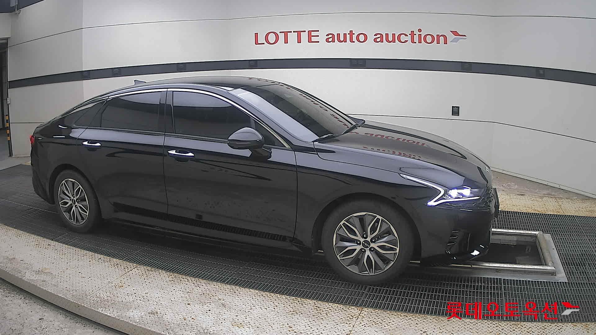 Kia - K5 | INTERACTIVE (H) 2.0 Noblesse 17