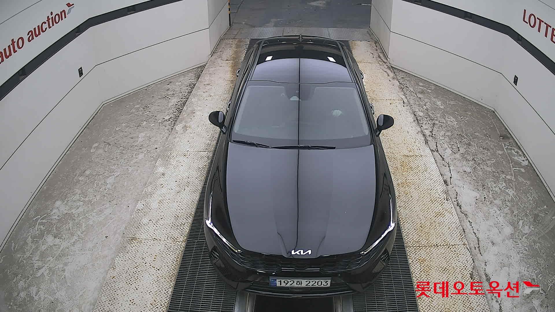 Kia - K5 | INTERACTIVE (H) 2.0 Noblesse 25