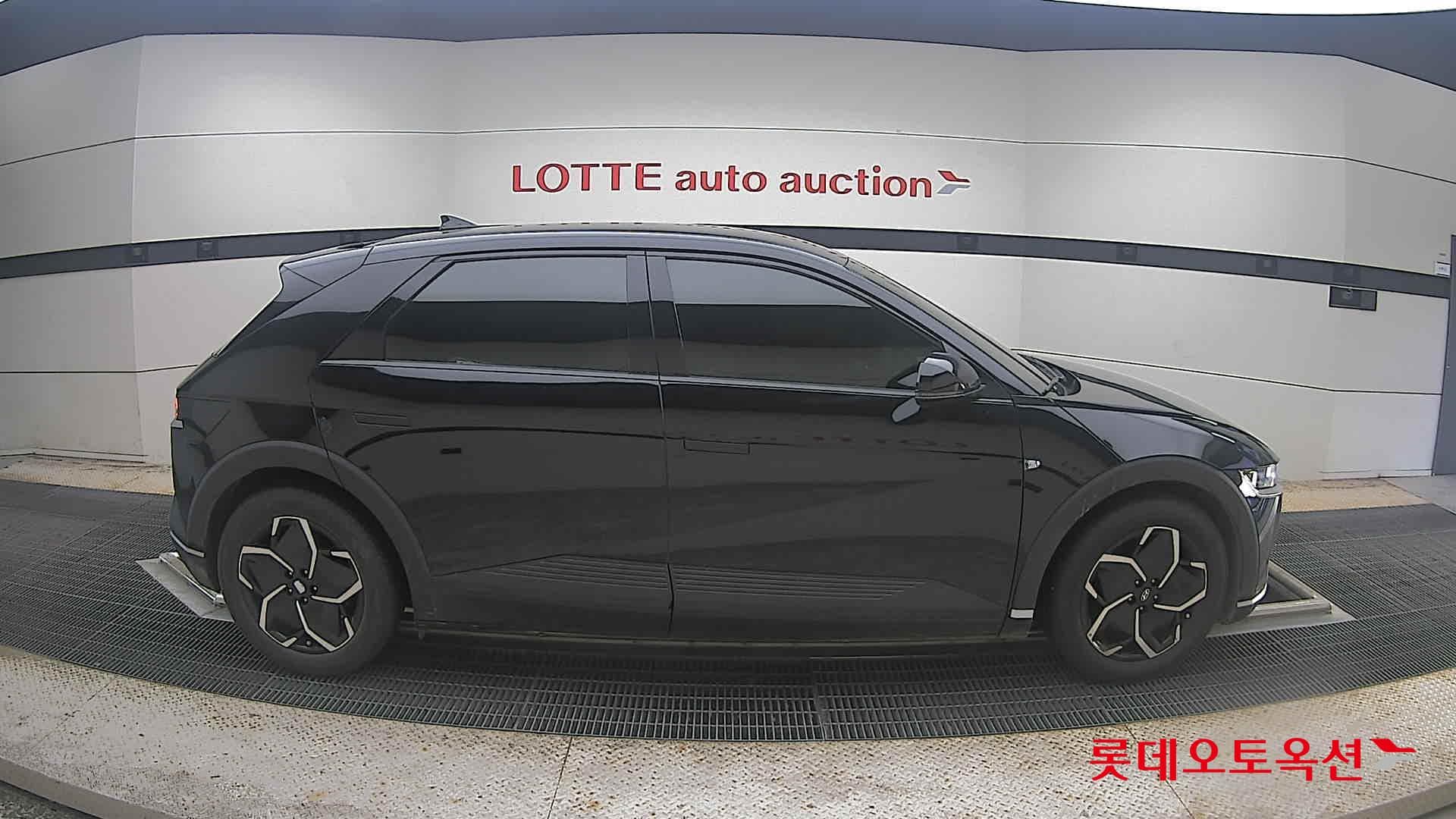 Hyundai - Ioniq | 5 (E) Long Range Exclusive 4WD 16