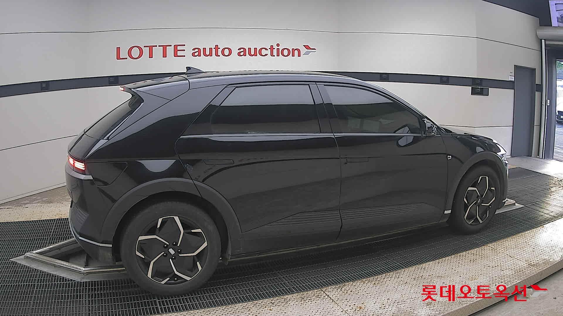 Hyundai - Ioniq | 5 (E) Long Range Exclusive 4WD 15