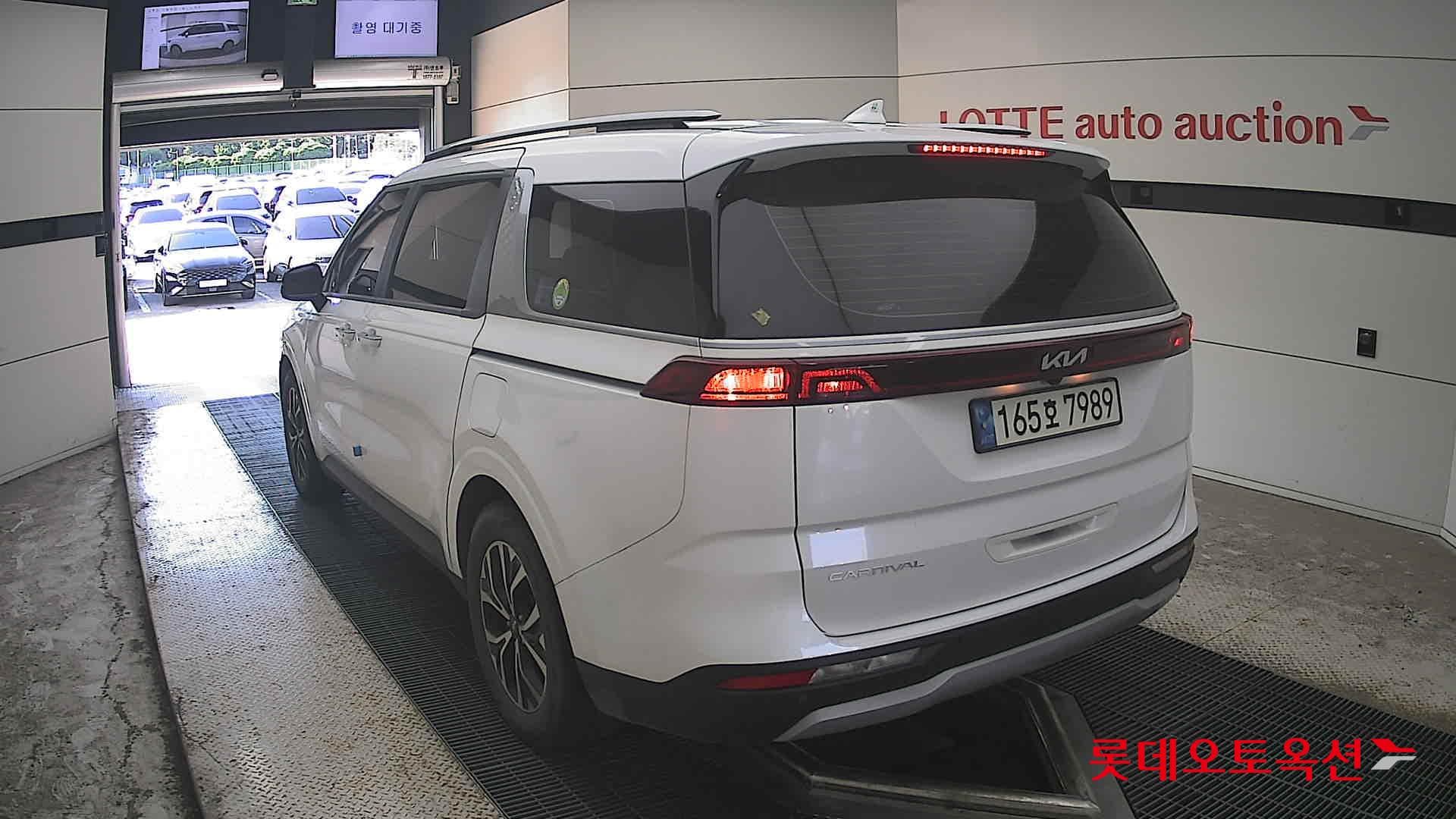 Kia - Carnival | KA4 (D) 2.2 Prestige 9Seater 9