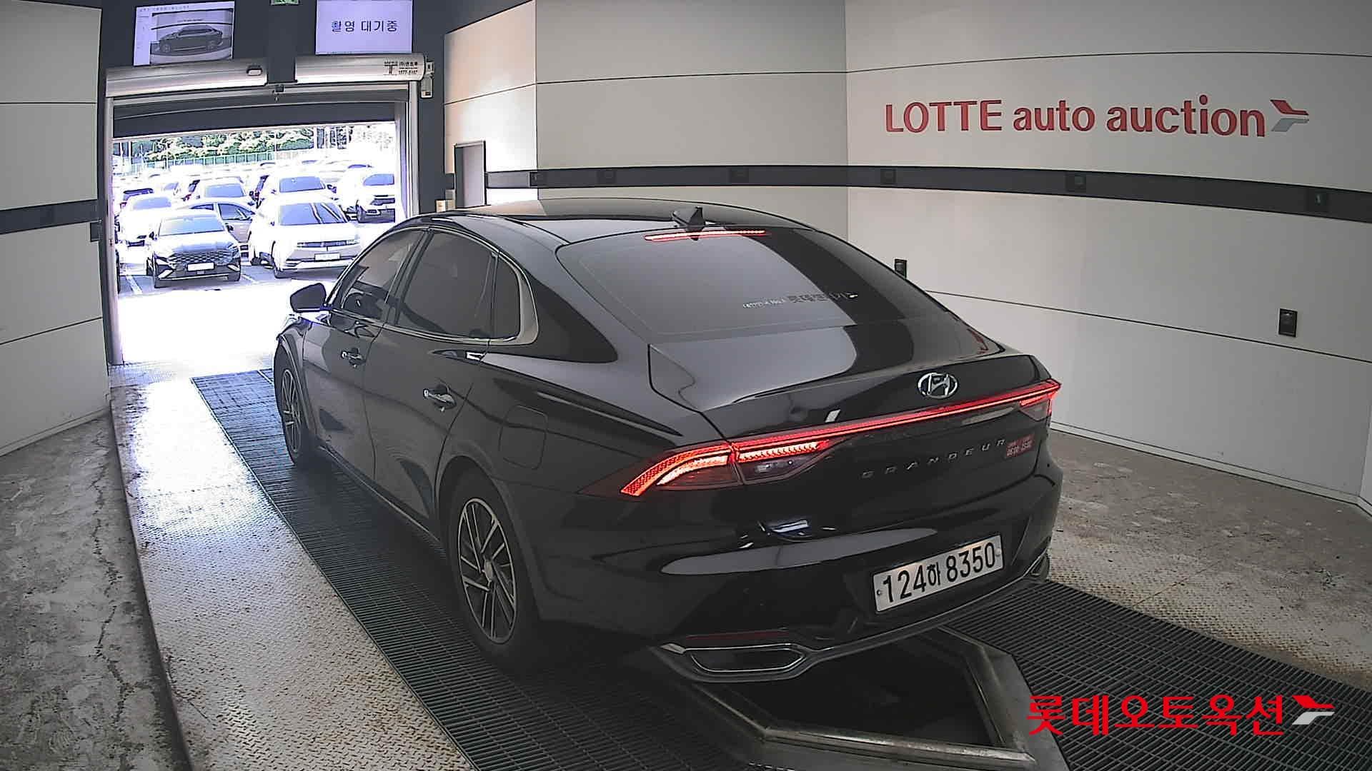 Hyundai - Grandeur | THE NEW (G) 2.5 Premium 9