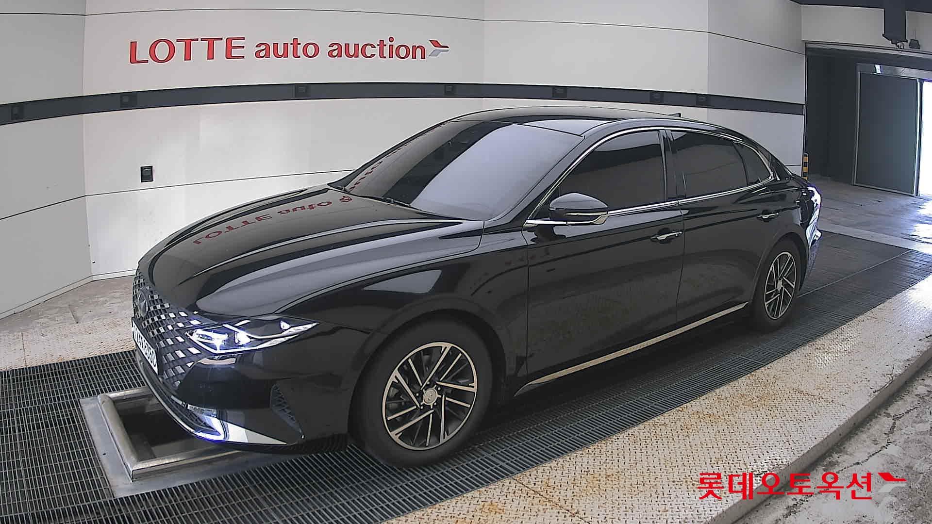 Hyundai - Grandeur | THE NEW (G) 2.5 Premium 4