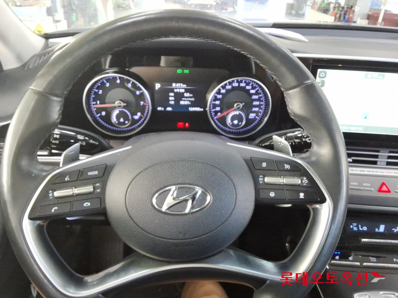 Hyundai - Grandeur | THE NEW (G) 2.5 Premium 29