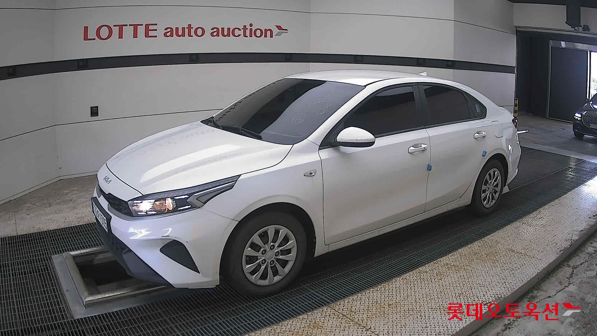 Kia - K3 | THE NEW (G) 1.6 Trendy 4