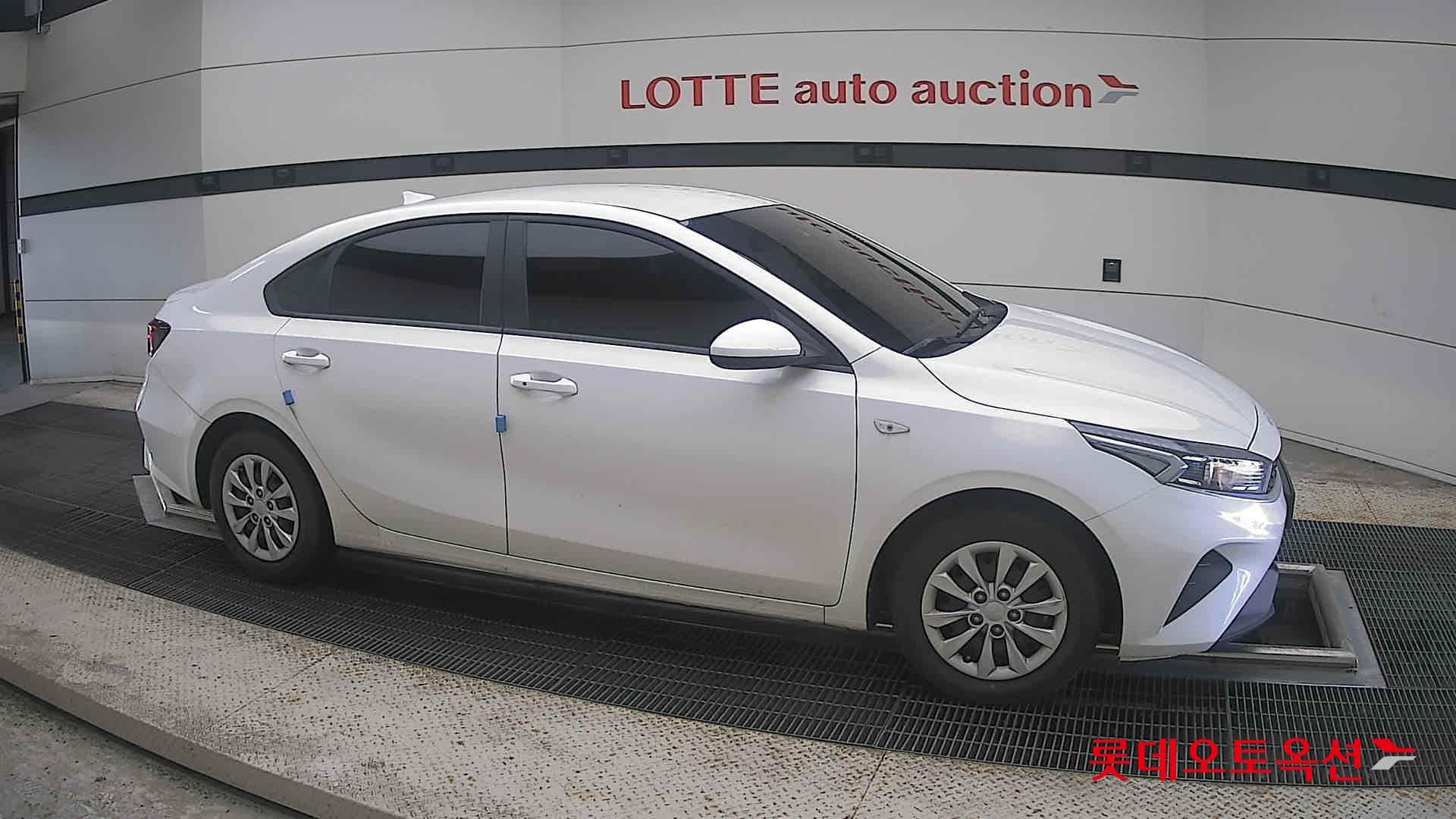 Kia - K3 | THE NEW (G) 1.6 Trendy 17