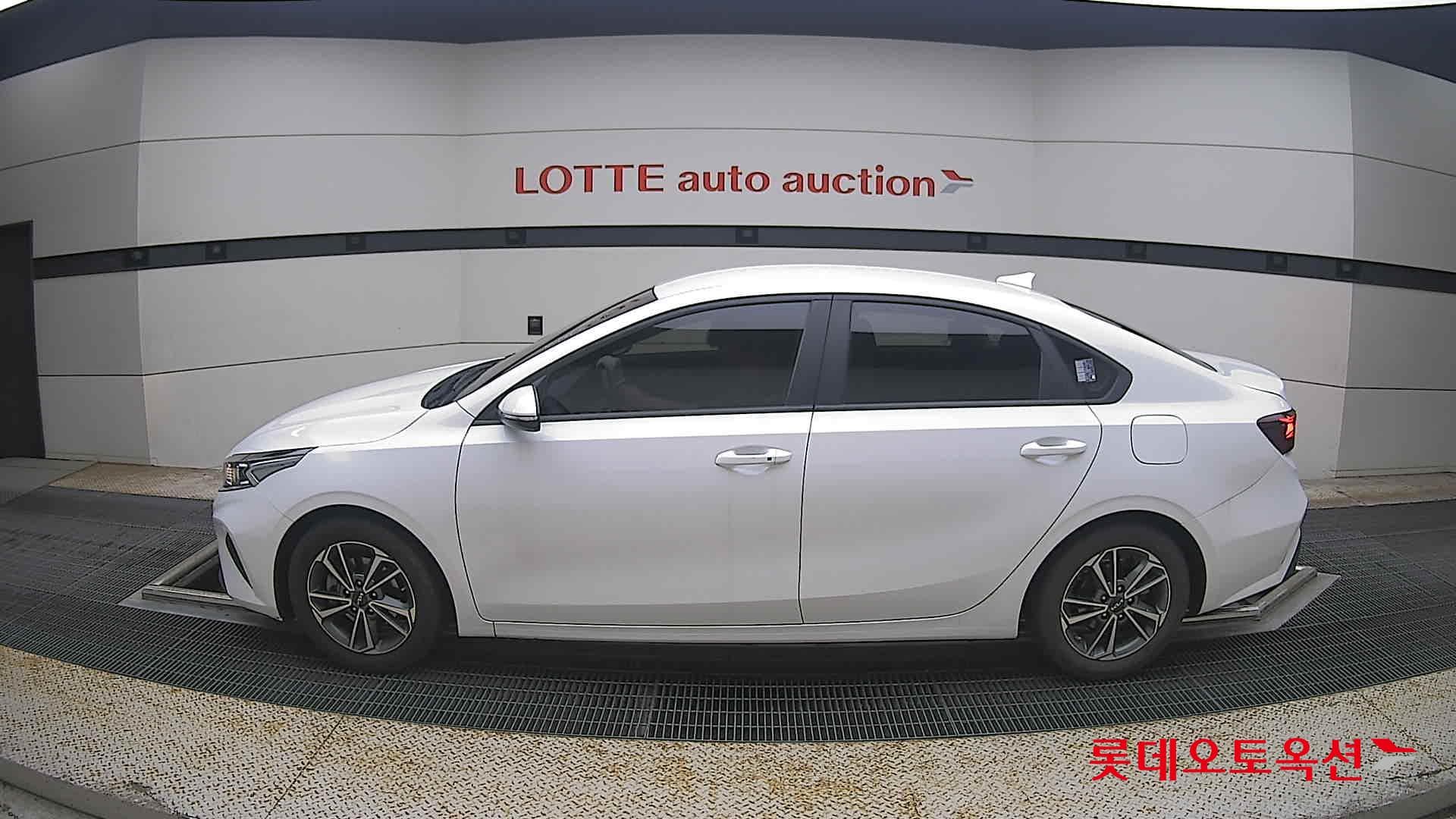 Kia - K3 | THE NEW (G) 1.6 Prestige 6