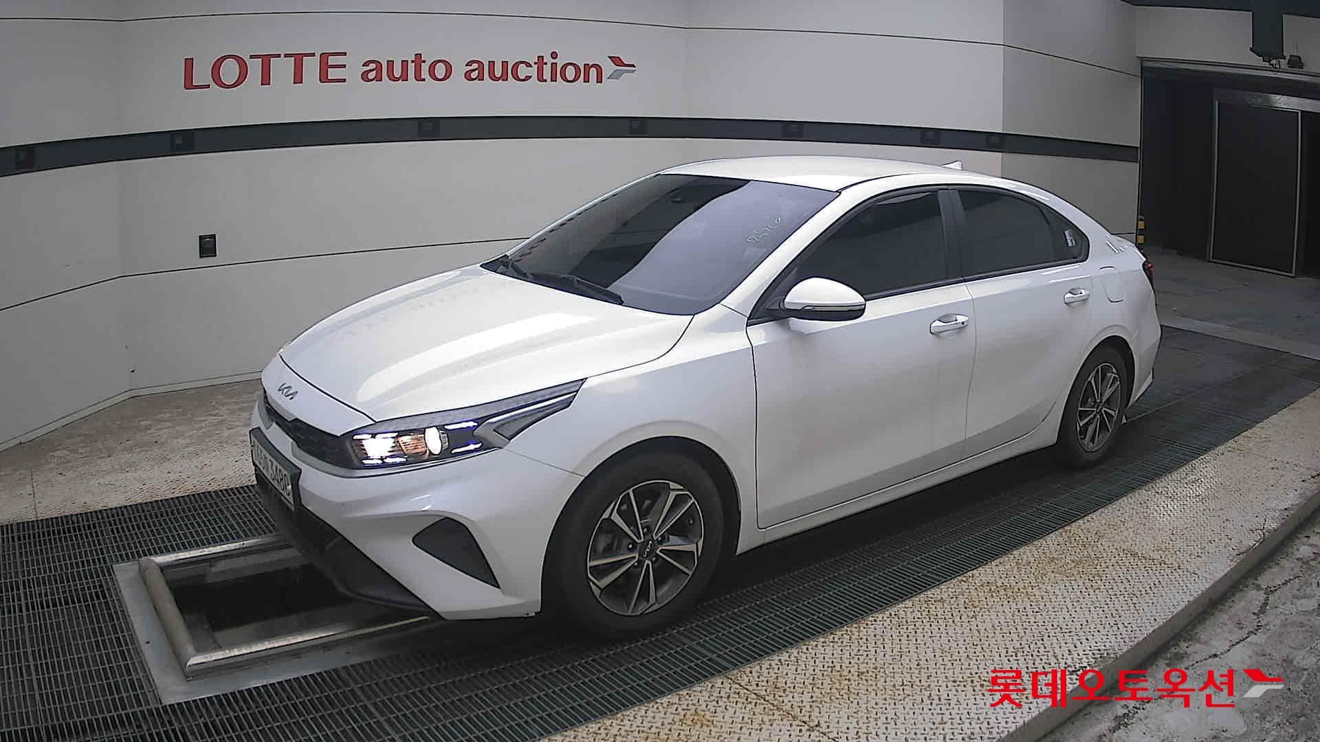Kia - K3 | THE NEW (G) 1.6 Prestige 4
