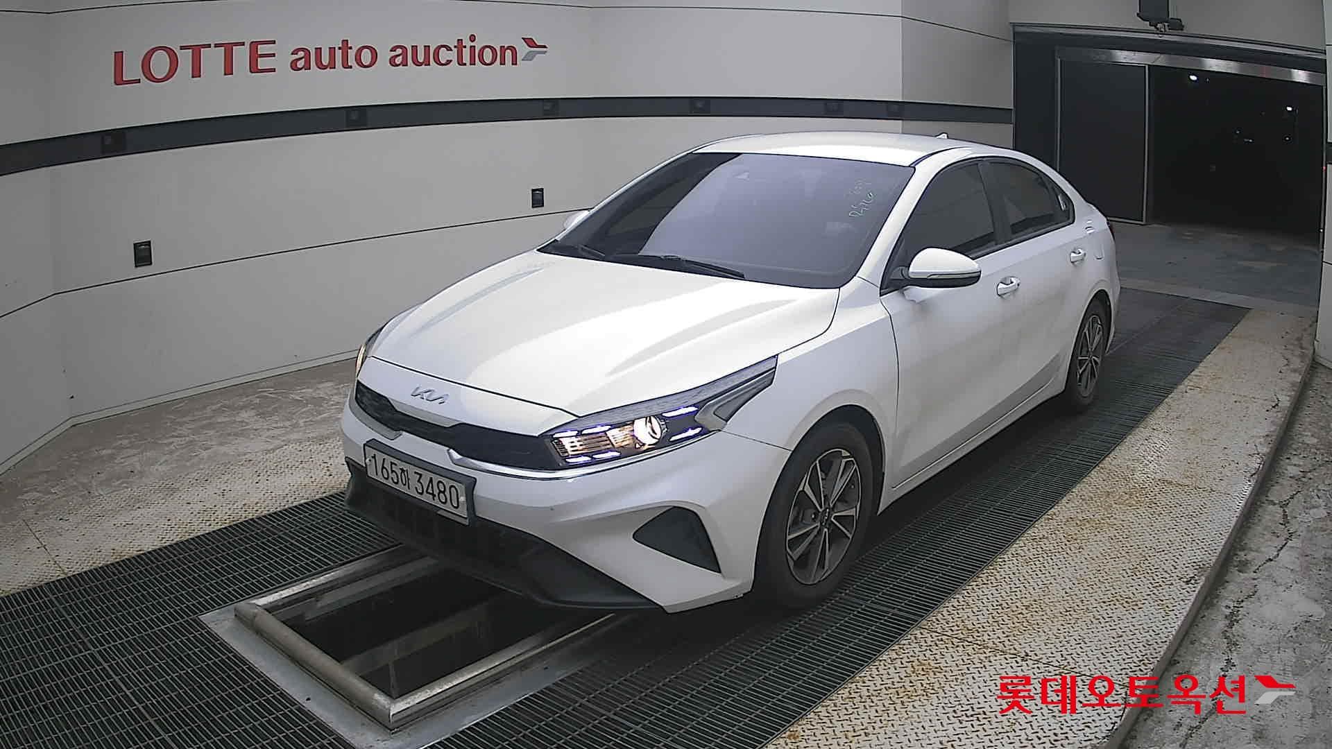 Kia - K3 | THE NEW (G) 1.6 Prestige 3