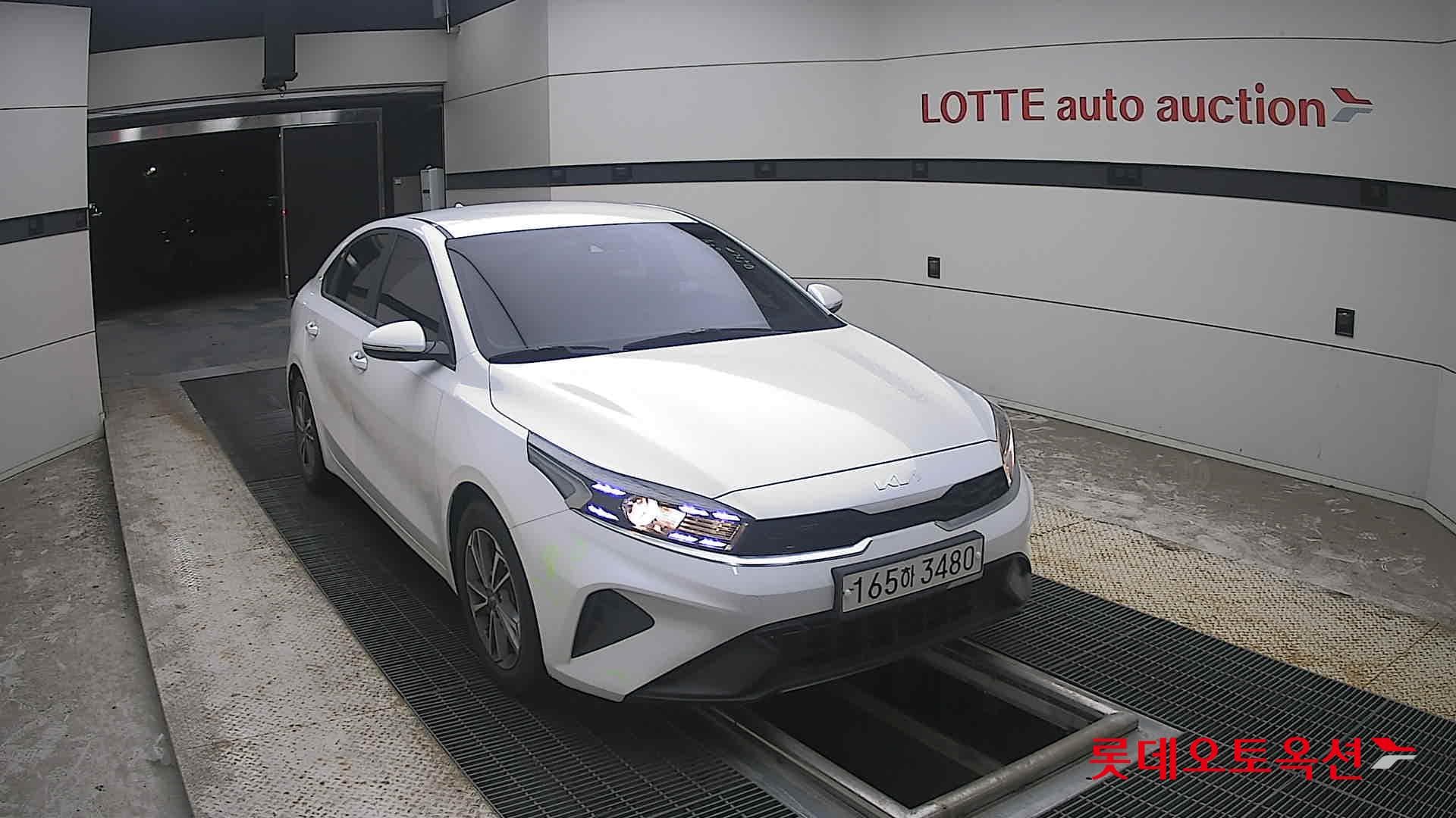 Kia - K3 | THE NEW (G) 1.6 Prestige 20