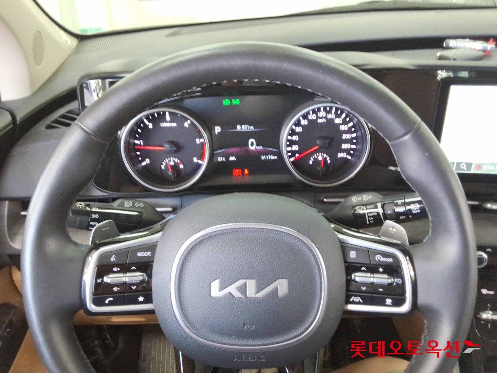 Kia - Carnival | KA4 (D) 2.2 Noblesse 9Seater 29