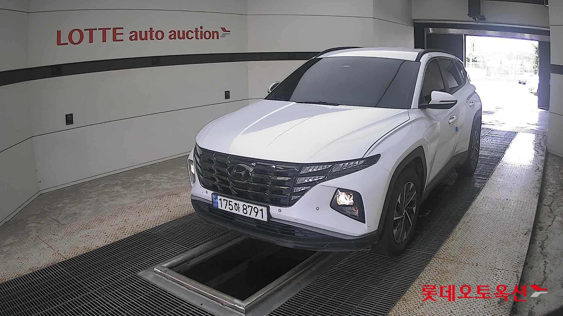 Hyundai - Туссан | THE ALL NEW (H) 1.6 T Premium 2WD 2