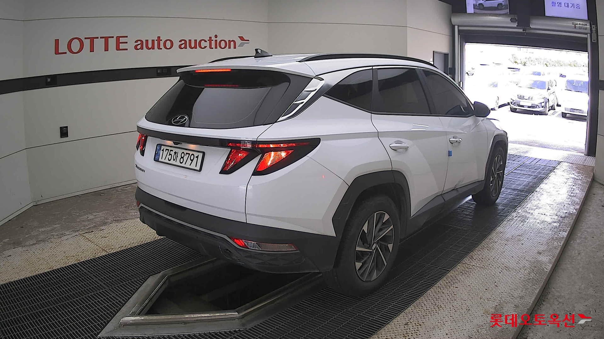 Hyundai - Туссан | THE ALL NEW (H) 1.6 T Premium 2WD 12