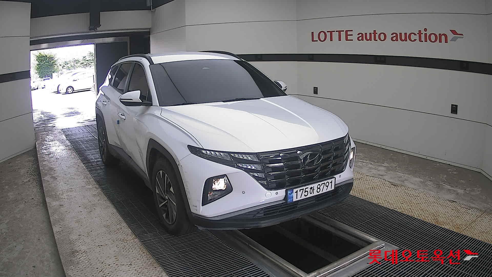 Hyundai - Туссан | THE ALL NEW (H) 1.6 T Premium 2WD 20