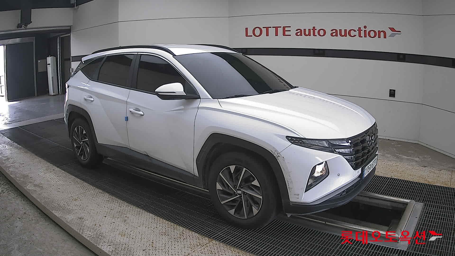 Hyundai - Туссан | THE ALL NEW (H) 1.6 T Premium 2WD 18