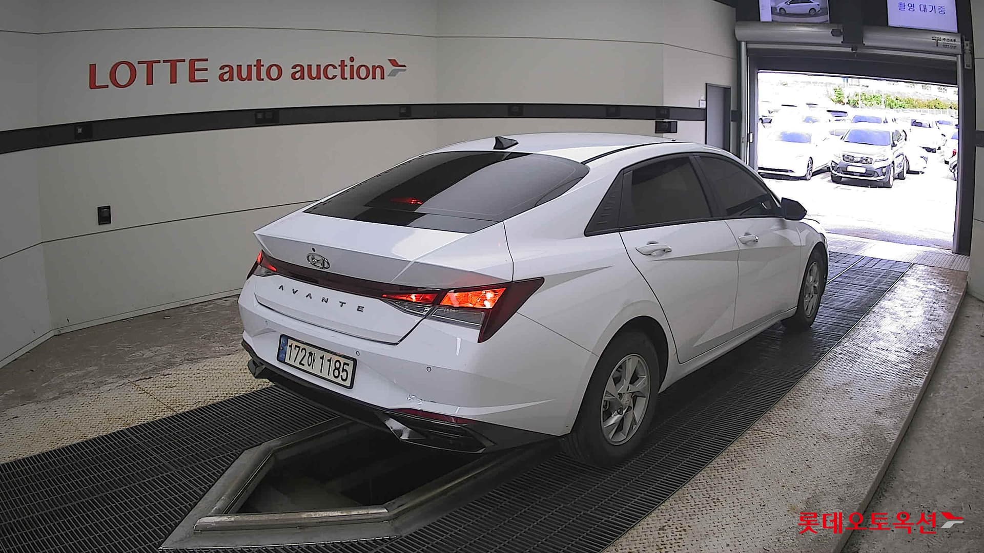 Hyundai - Элантра | ALL NEW (G) 1.6 SMART 12
