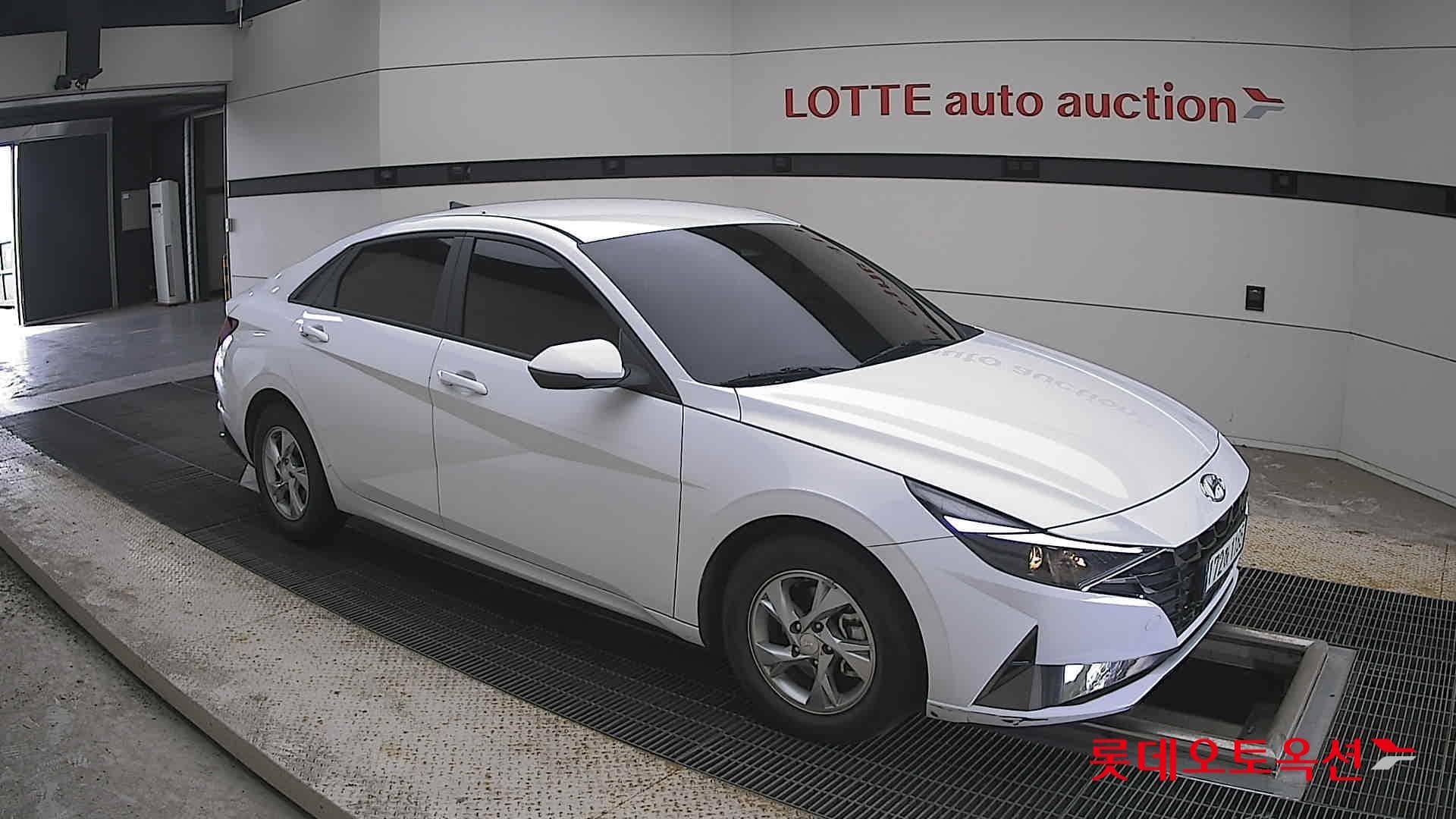Hyundai - Элантра | ALL NEW (G) 1.6 SMART 18