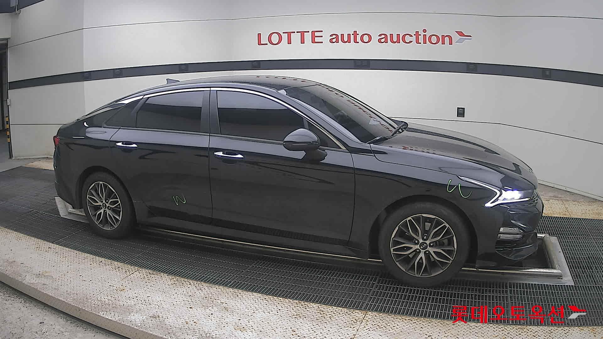 Kia - K5 | INTERACTIVE (G) 2.0 Prestige 17