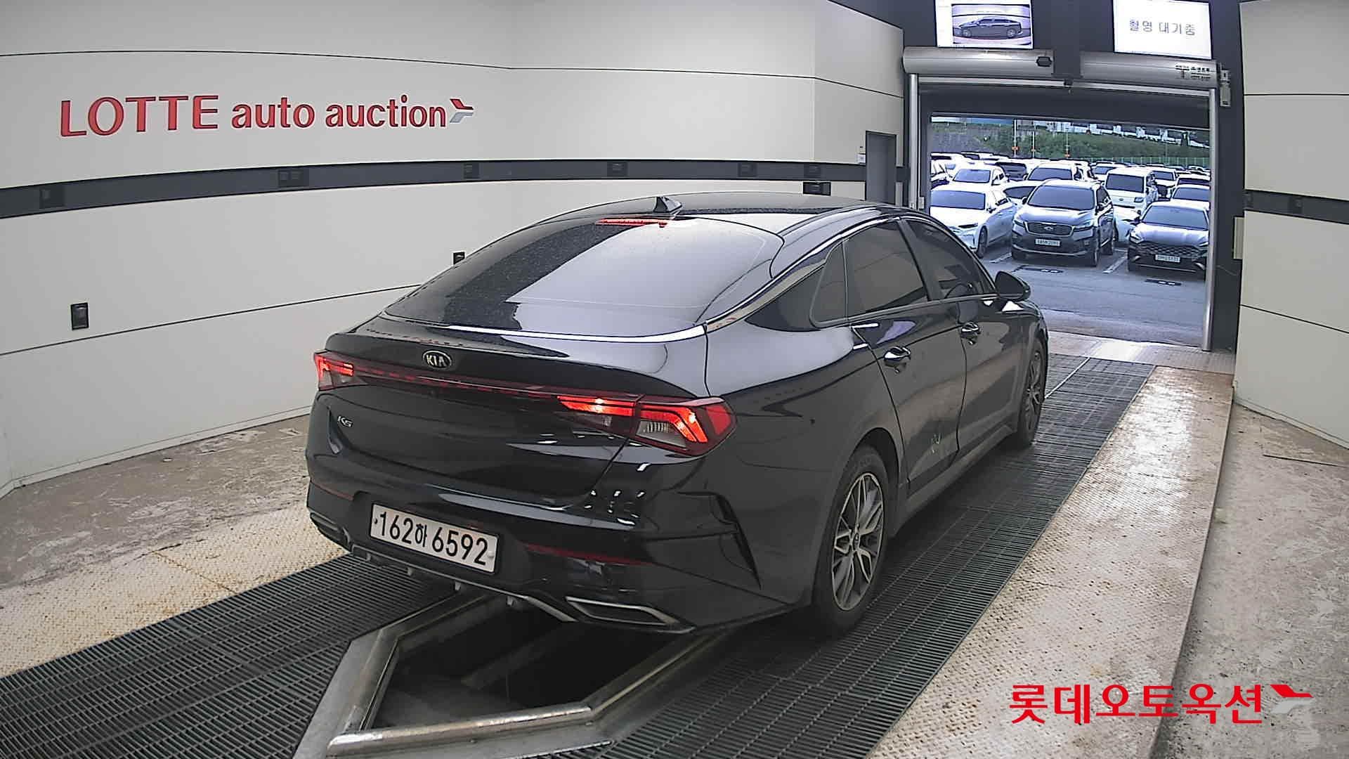 Kia - K5 | INTERACTIVE (G) 2.0 Prestige 13