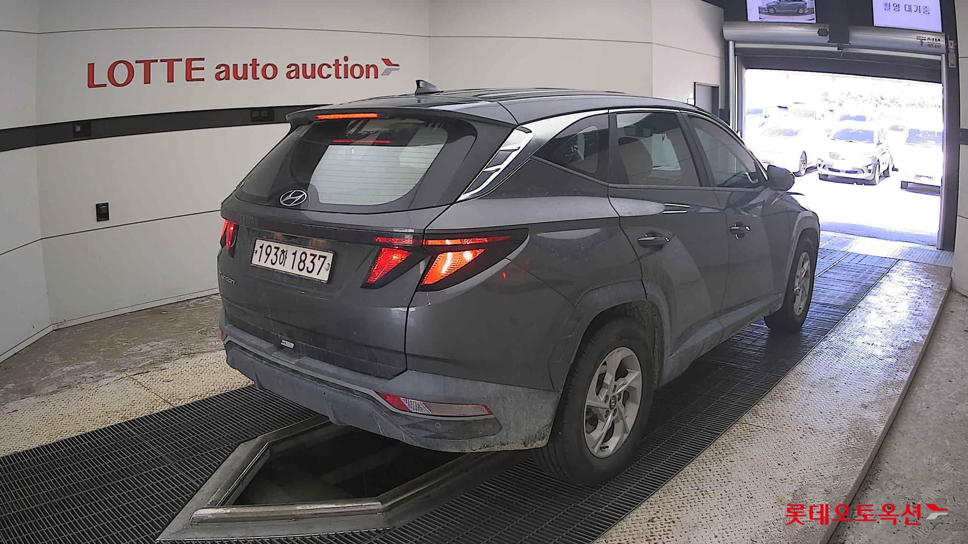 Hyundai - Туссан | THE ALL NEW (D) 2.0 Modern 2WD 12