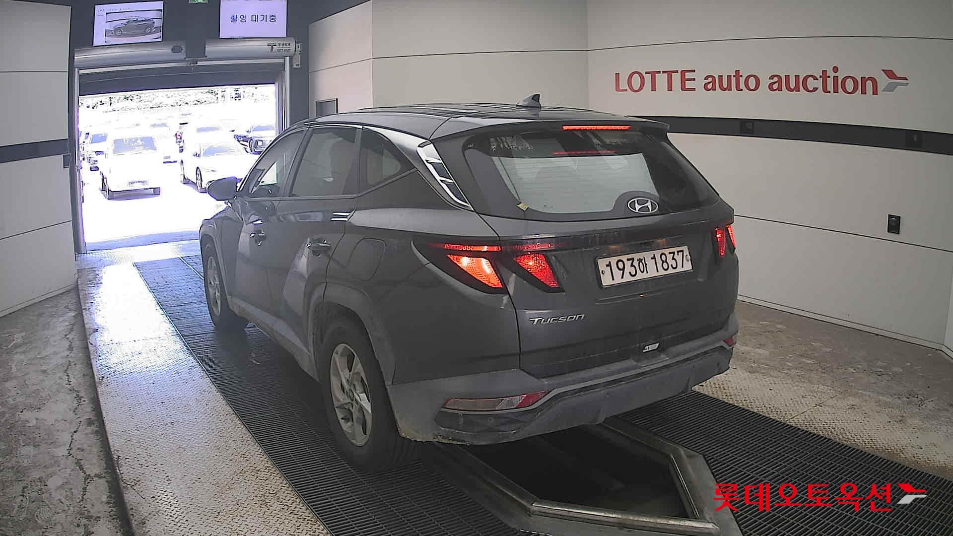Hyundai - Туссан | THE ALL NEW (D) 2.0 Modern 2WD 9