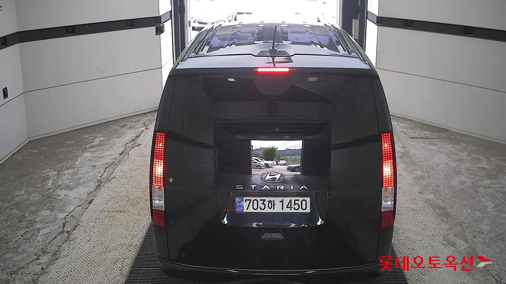 هيونداي - ستاريا | (D) 2.2 Tourer 11Seater Modern 11