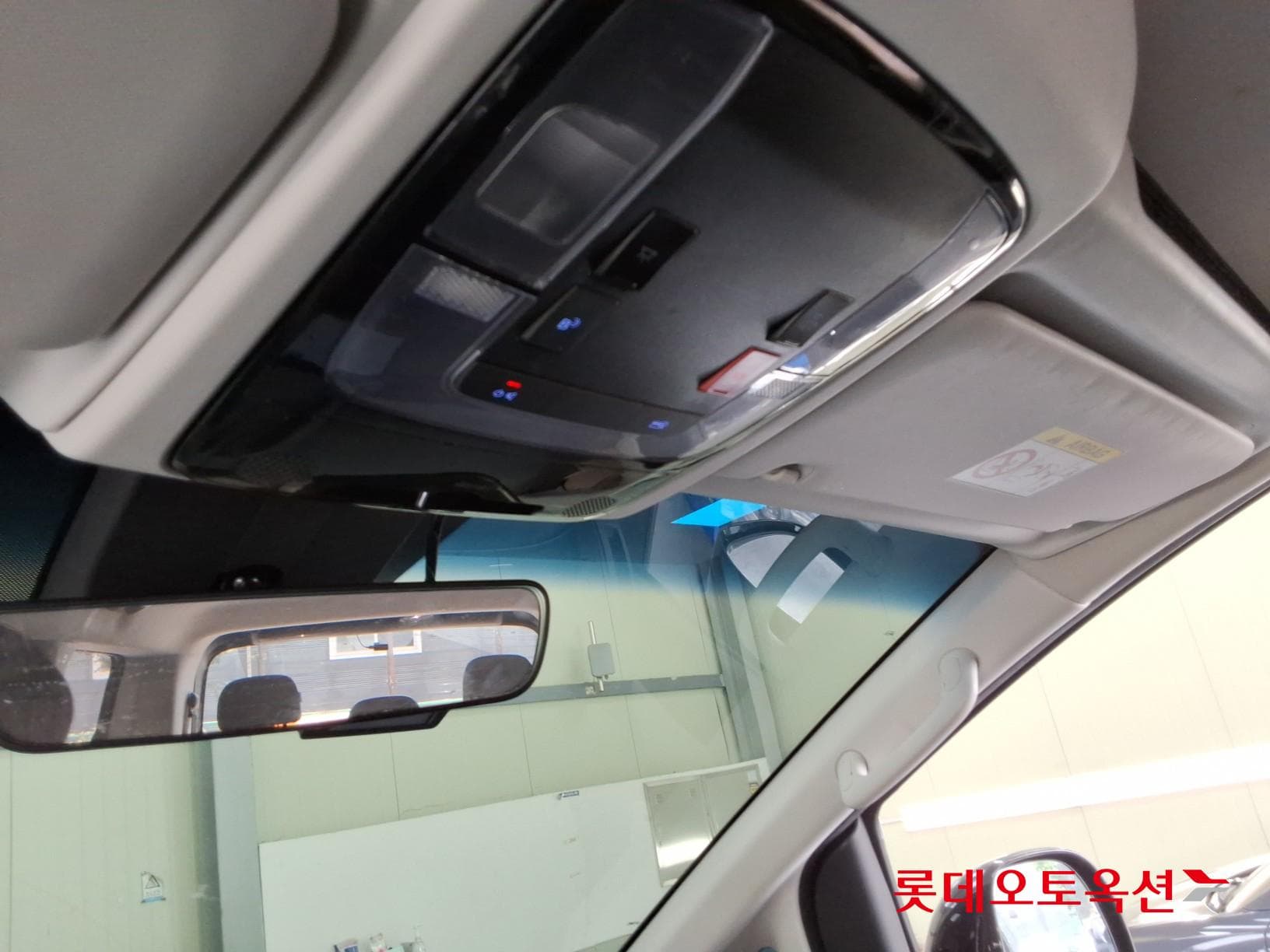 هيونداي - ستاريا | (D) 2.2 Tourer 11Seater Modern 31