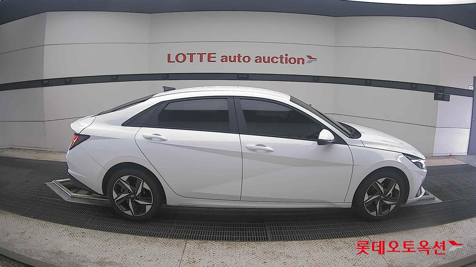 Hyundai - Элантра | ALL NEW (G) 1.6 MODERN 16