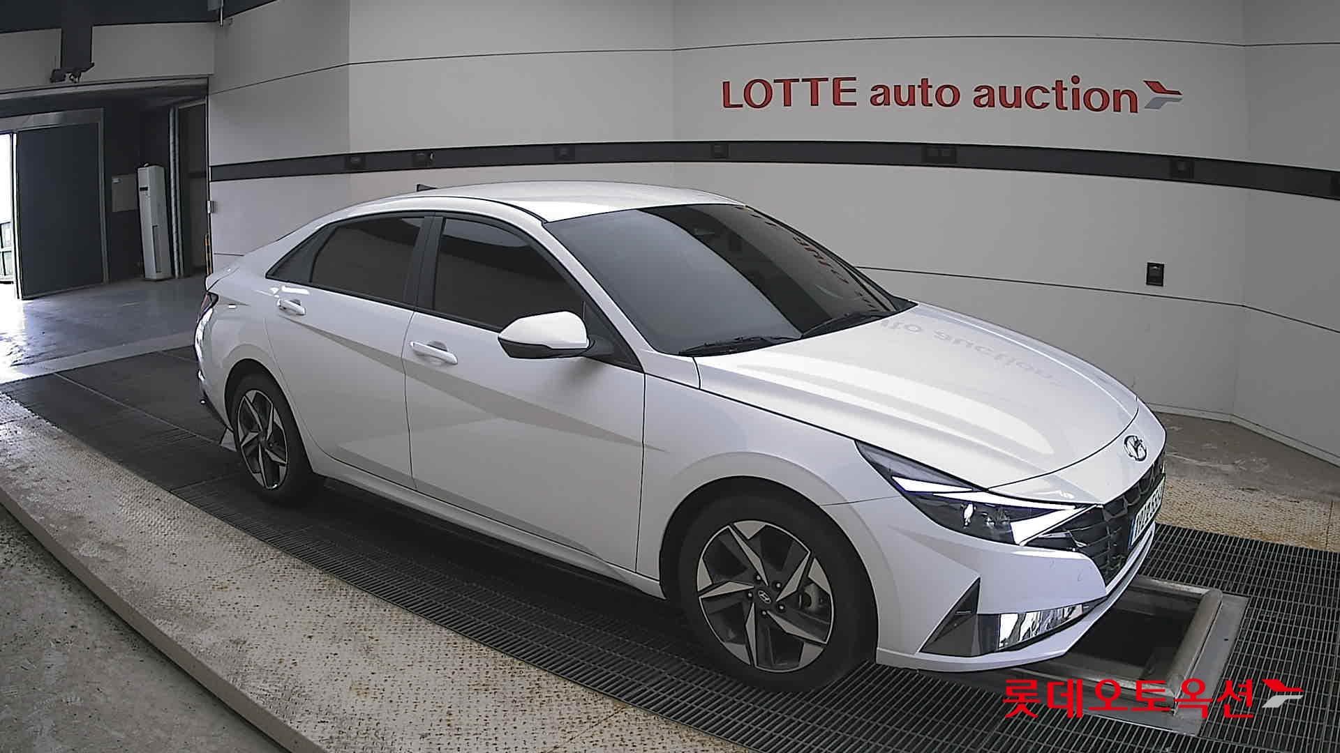 Hyundai - Элантра | ALL NEW (G) 1.6 MODERN 18