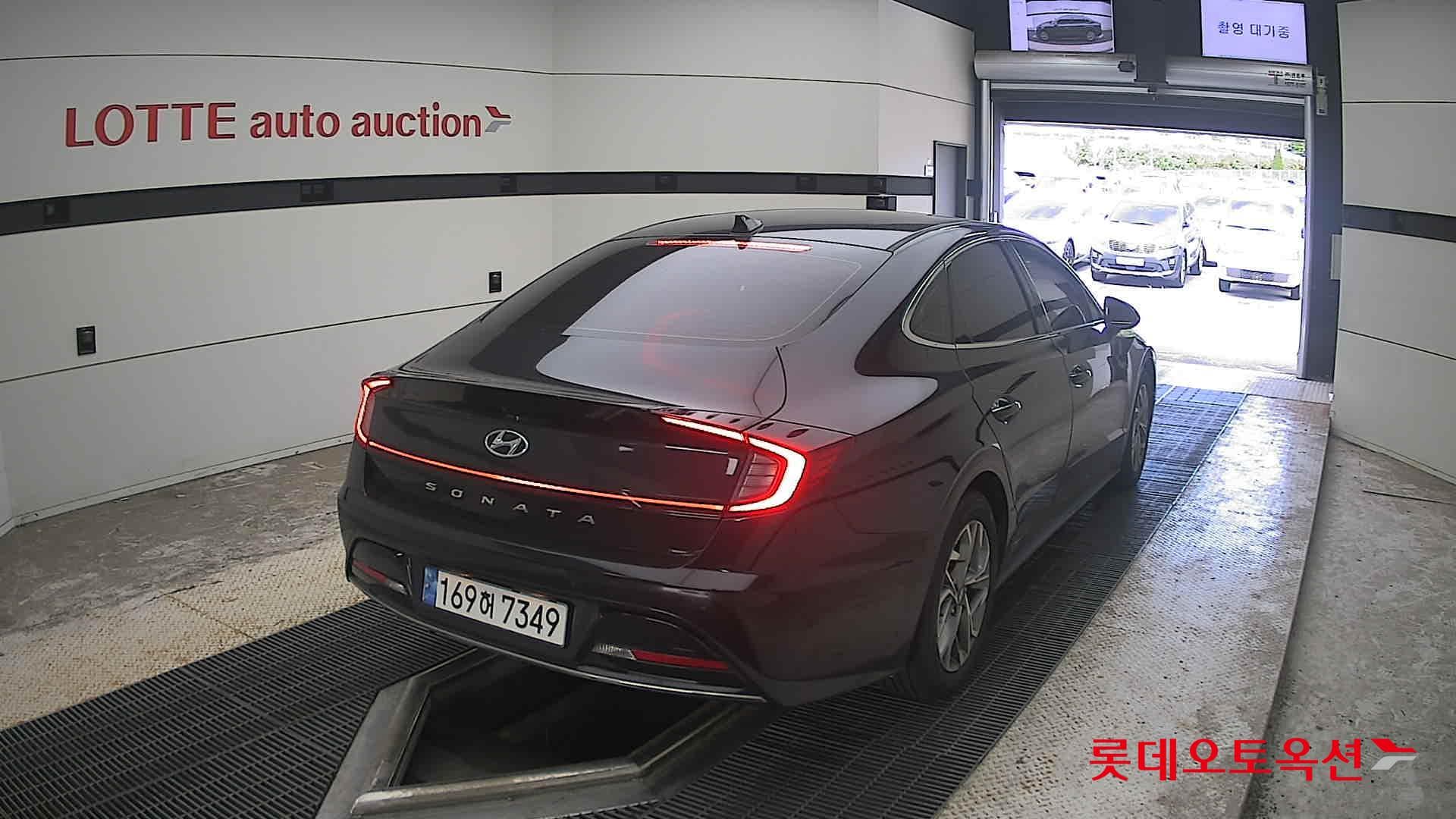 Hyundai - Sonata | DN8 (G) 2.0 Premium Plus 13