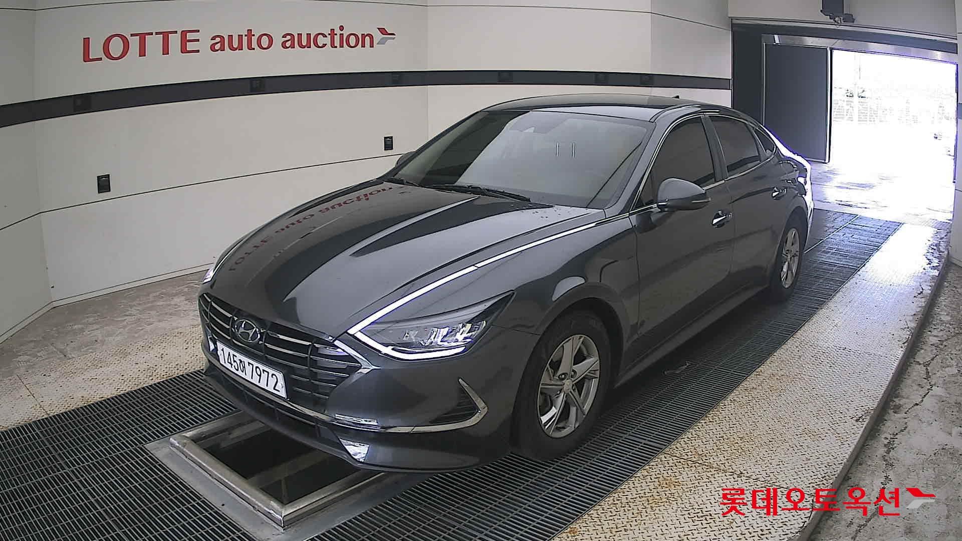 Hyundai - Соната | DN8 (G) 2.0 Premium 3