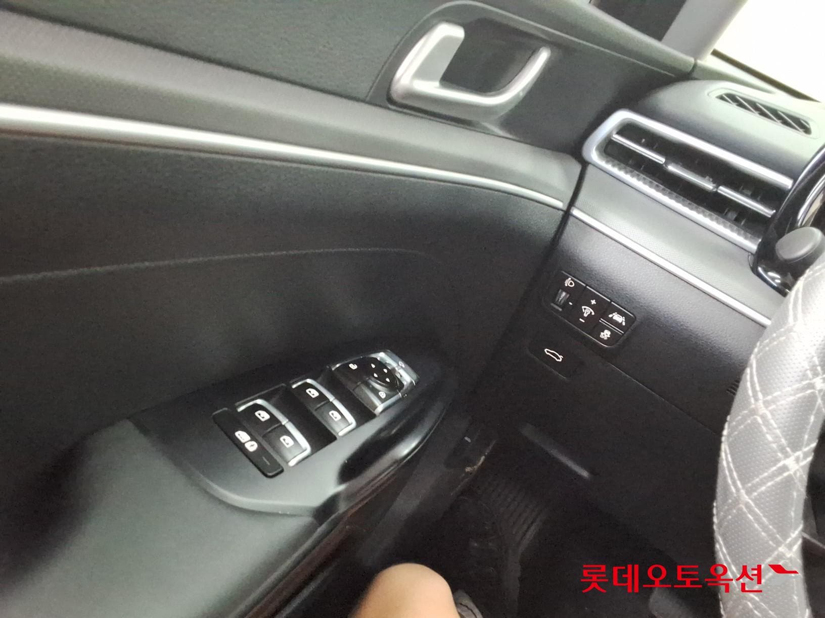 Kia - K5 | INTERACTIVE (G) 2.0 Prestige 28