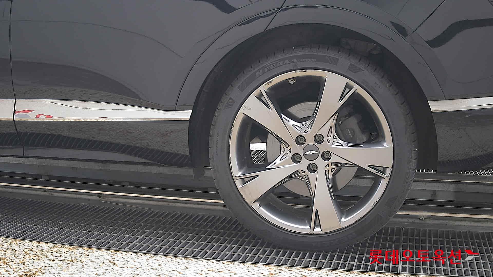 جينيسيس - GV80 | (D) 3.0 4WD 5Seater 22
